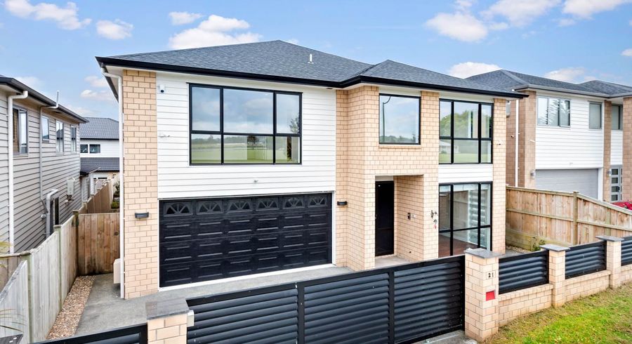  at 21 Cranford Drive, Flat Bush, Auckland