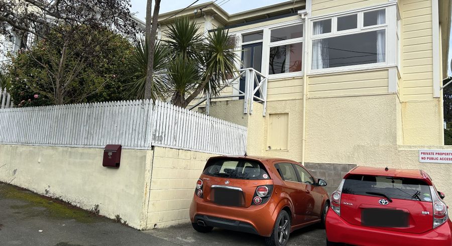 at 2 Stanley Street, Berhampore, Wellington