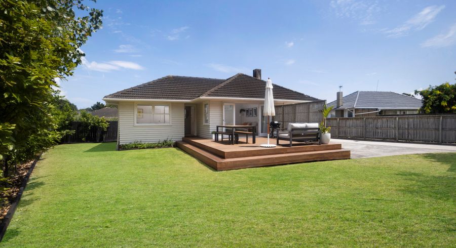  at 73 Raglan Street, Mangere East, Auckland