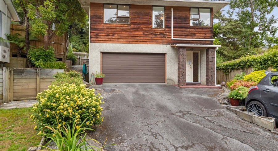  at 2A Tiniroa Grove, Silverstream, Upper Hutt