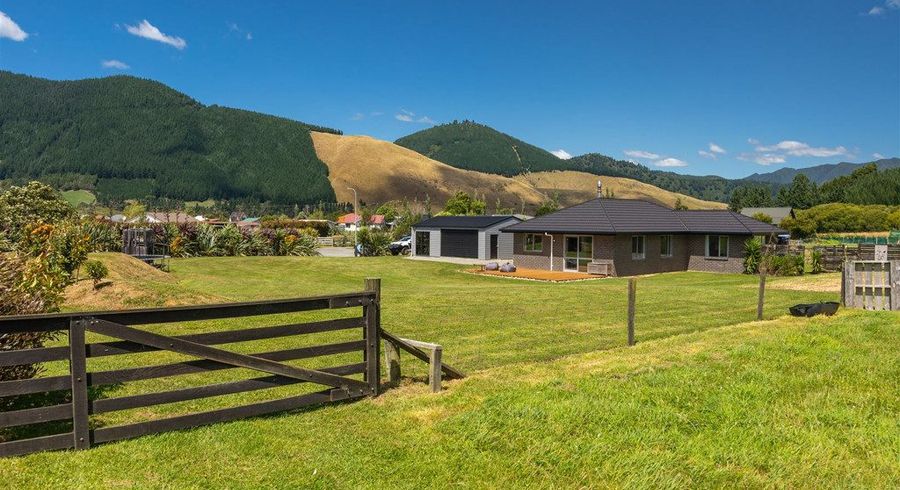  at 18 Robertson Mill Place, Rai Valley