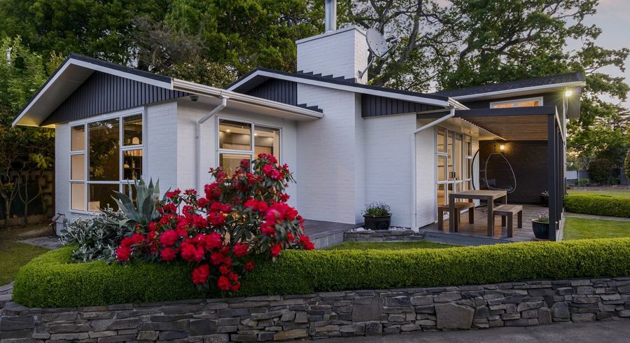  at 10 Archdall Place, Avonhead, Christchurch