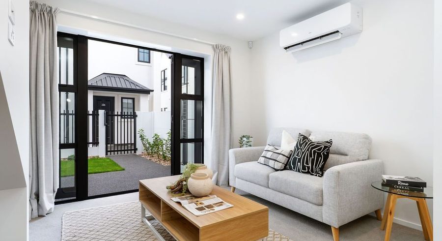  at 2/106 Peterborough St, City Centre, Christchurch City, Canterbury