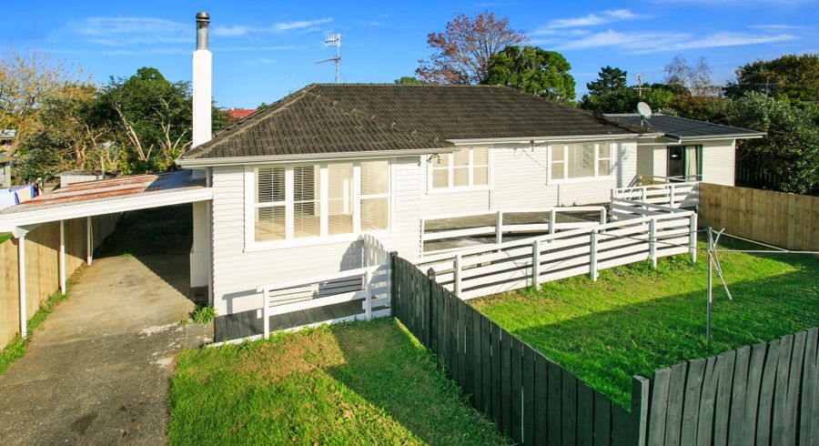  at 1/117 Lancaster Road, Beach Haven, Auckland