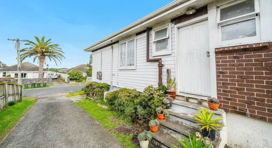  at 1/34 Plumley Crescent, Mangere, Manukau City, Auckland