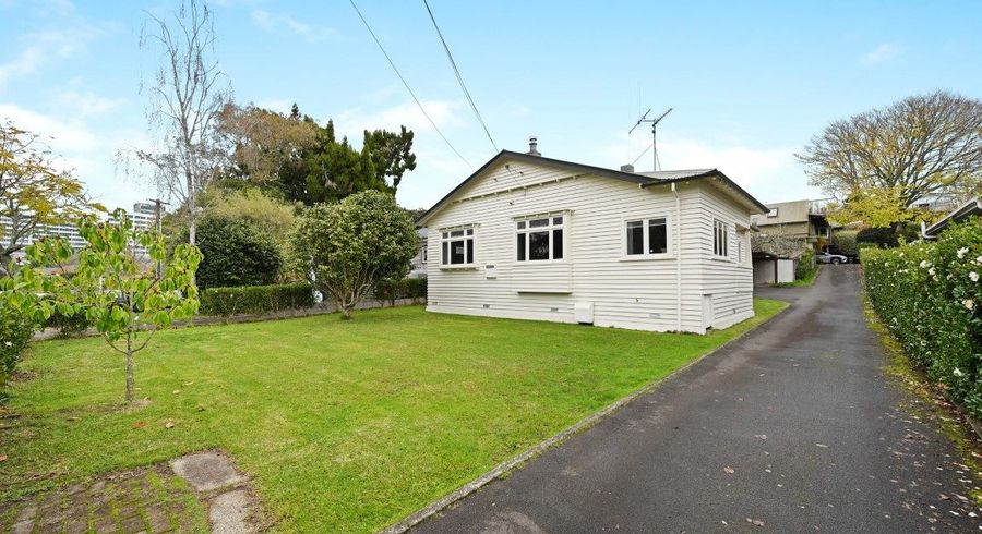  at 28 Horne Street, Hamilton City Central, Hamilton, Waikato