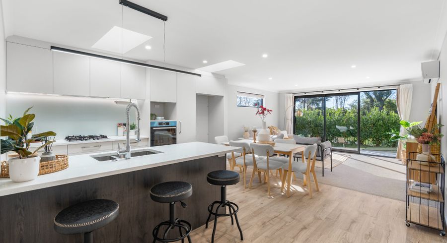  at 14 Horoeka Street, Avonhead, Christchurch City, Canterbury