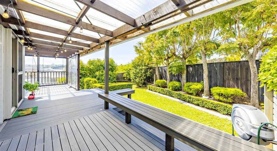  at 3 Salas Place, Howick, Auckland