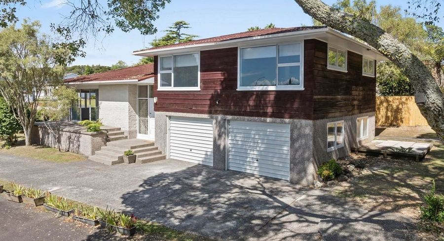  at 87 David Avenue, Hill Park, Manukau City, Auckland
