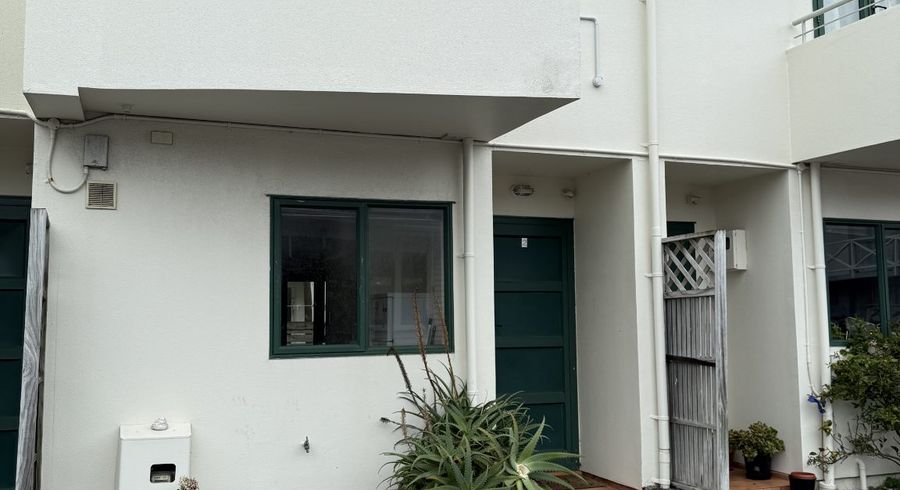  at 2/21 Mahora St, Kilbirnie, Wellington, Wellington