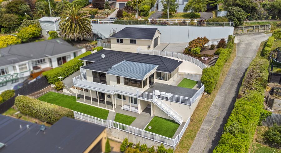  at 9 Muritai Terrace, Mount Pleasant, Christchurch