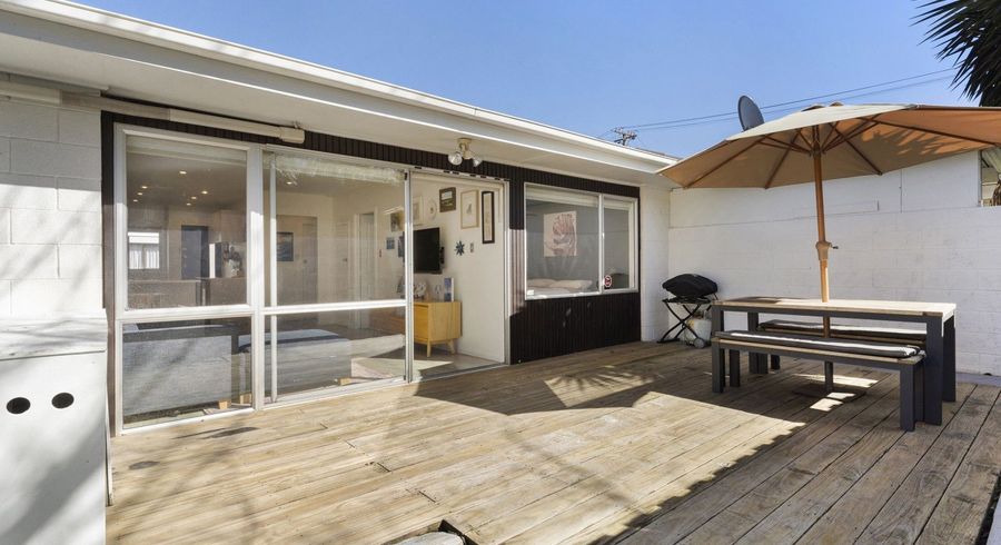  at 1/11 Harding Avenue, Mount Wellington, Auckland City, Auckland
