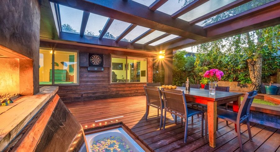  at 13A Cambric Place, Botany Downs, Auckland