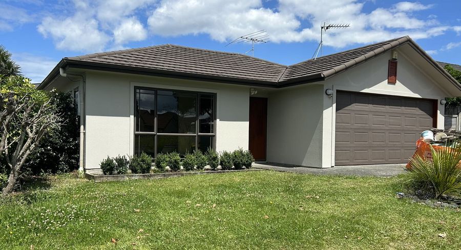  at 10 Pyrite Street, Westgate, Waitakere City, Auckland