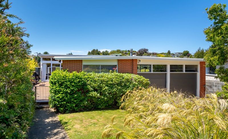  at 18 Pioneer Crescent, Helensburgh, Dunedin