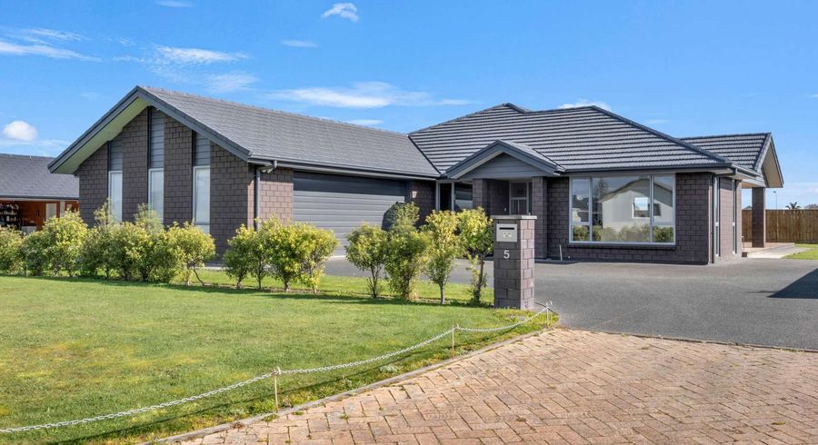  at 5 Hydrangea Lane, Milson, Palmerston North, Manawatu / Whanganui