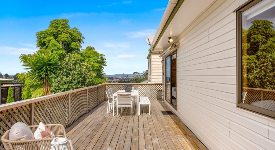  at 43A Sunset Road, Totara Vale, Auckland