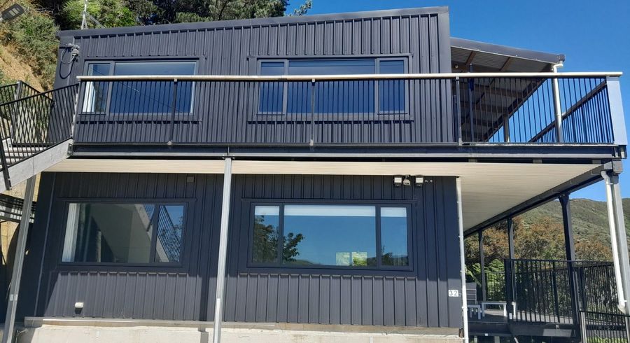  at 2/32a Woodvale Grove, Fairfield, Lower Hutt, Wellington