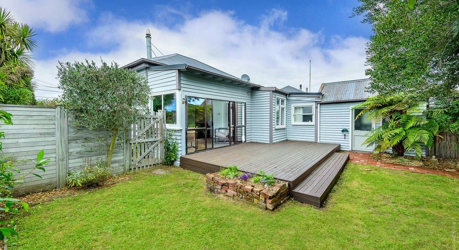  at 1/32 Radley Street, Woolston, Christchurch City, Canterbury