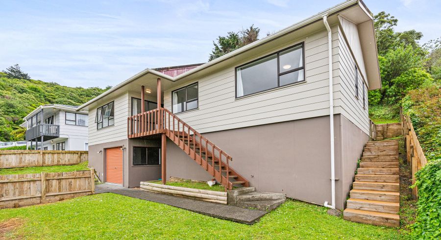  at 18 Forglen Place, Tawa, Wellington