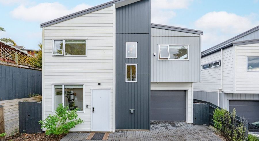  at 30D Becroft Drive, Forrest Hill, North Shore City, Auckland