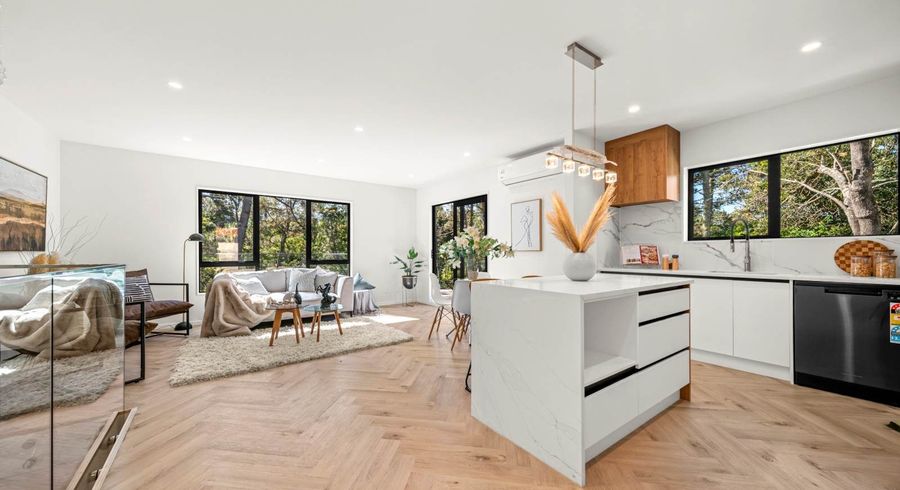  at 5A  Saddleback Rise, Murrays Bay, North Shore City, Auckland