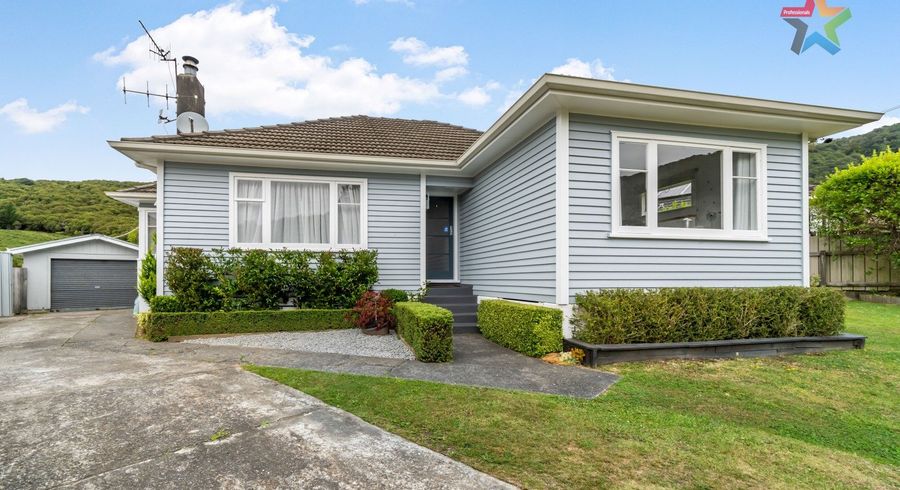  at 35 Lees Grove, Wainuiomata, Lower Hutt, Wellington