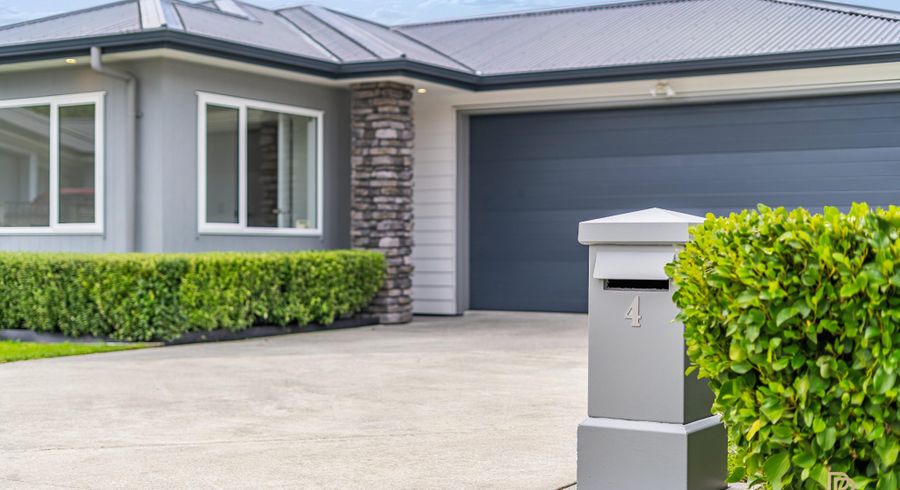  at 4 Rimutaka Street, Trentham, Upper Hutt, Wellington