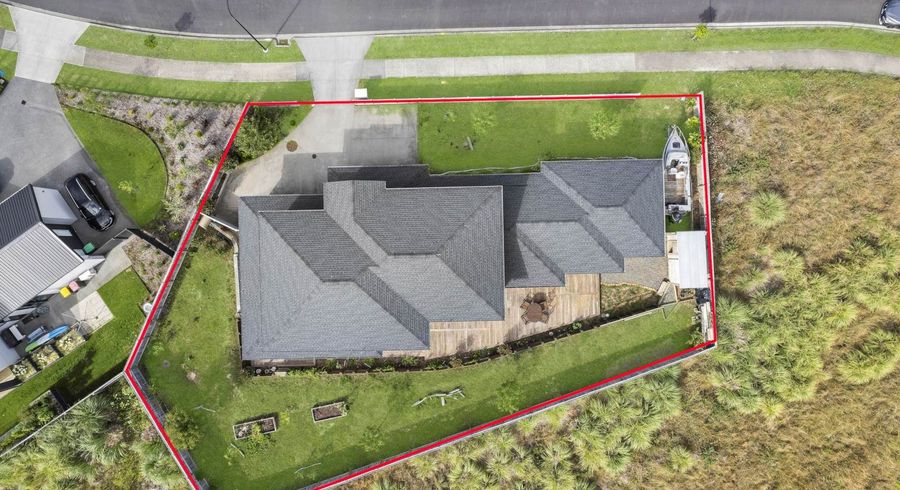  at 5 Angiangi Crescent, Beachlands, Manukau City, Auckland