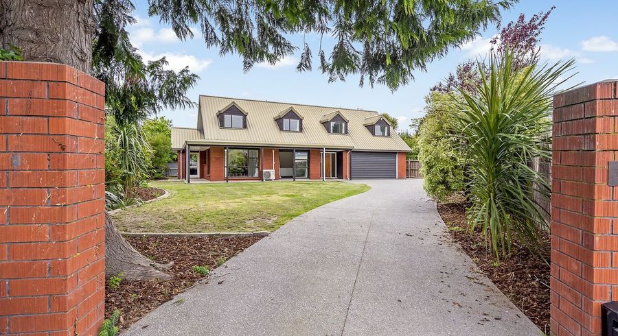  at 10 Seneca Place, Burwood, Christchurch