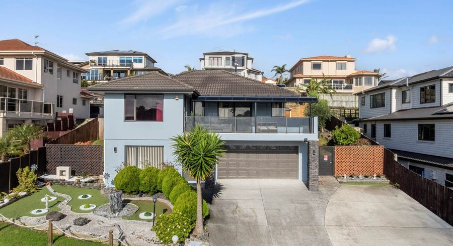  at 19 The Enclave, Totara Heights, Manukau City, Auckland