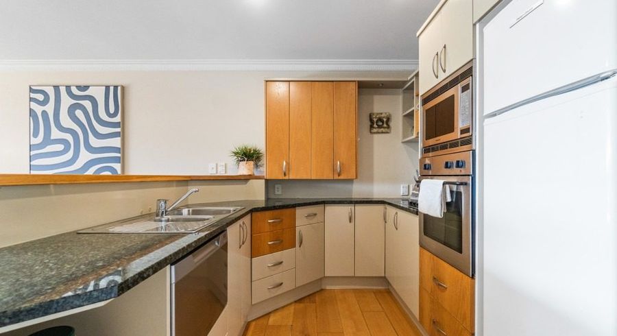  at 3N/118 Gladstone Road, Parnell, Auckland