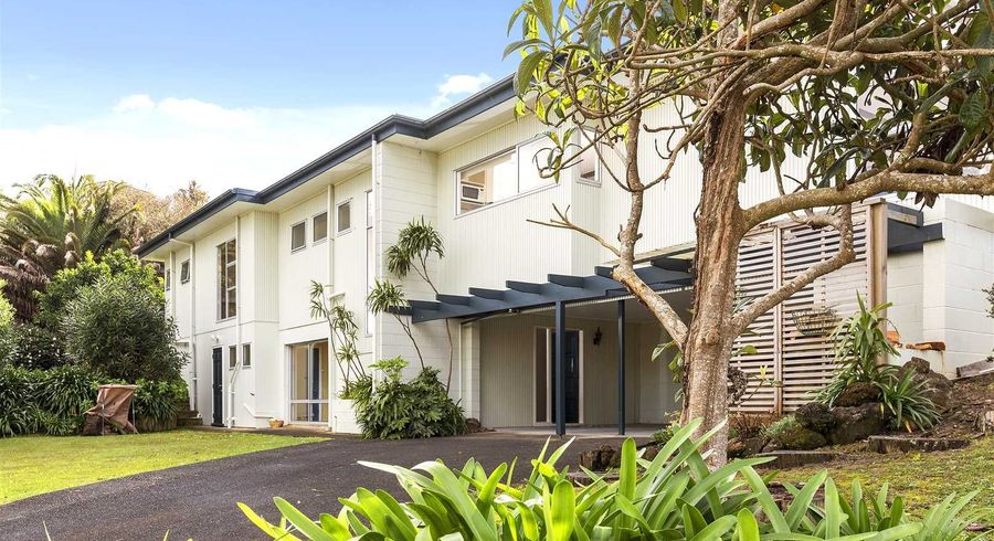  at 12 Prestige Place, Castor Bay, North Shore City, Auckland