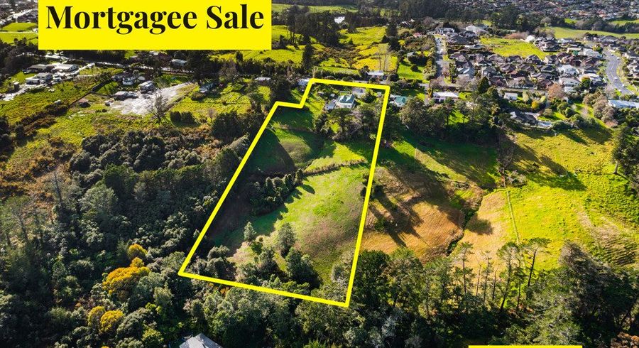  at 145 Simpson Road, Henderson Valley, Auckland