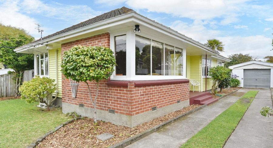  at 37 Mackworth Street, Woolston, Christchurch
