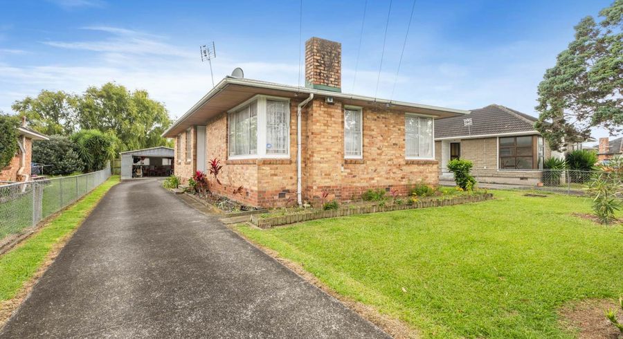  at 8 Stainton Place, Otara, Manukau City, Auckland