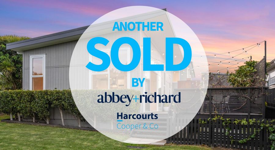  at 72 Kiwitea Street, Sandringham, Auckland