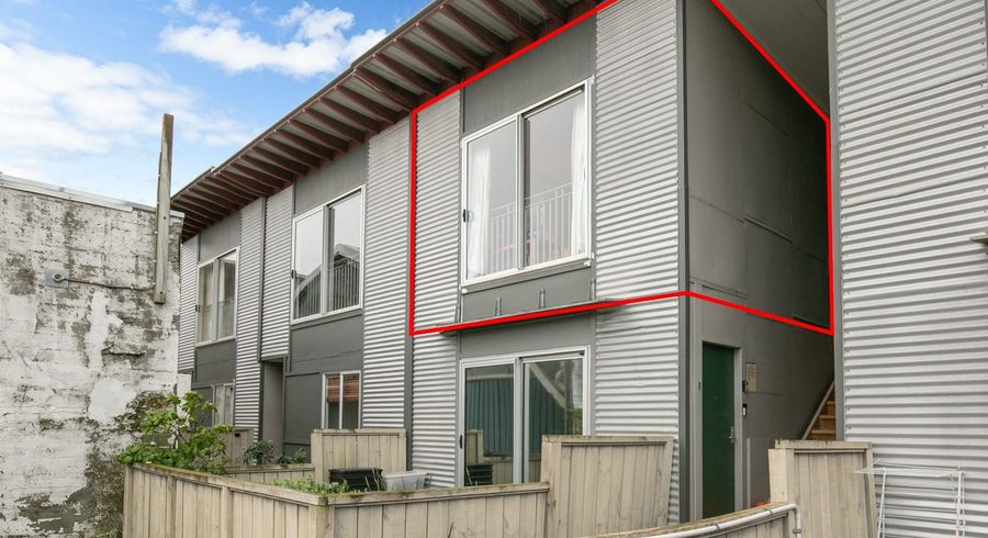  at 4/3 Kelvin Grove, Te Aro, Wellington