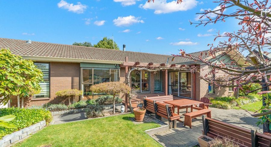  at 25B Hawkswood Place, Avonhead, Christchurch