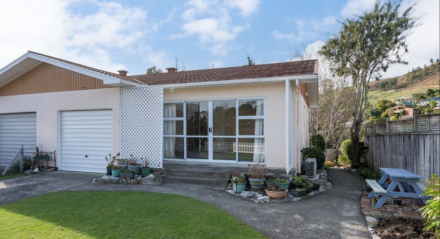  at 2/34 Paremata Street, Atawhai, Nelson