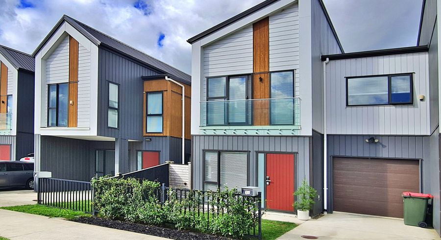  at 14 Hearth Street, Flat Bush, Manukau City, Auckland