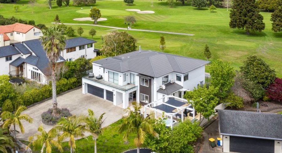  at 43 Oak Manor Drive, Albany, Auckland