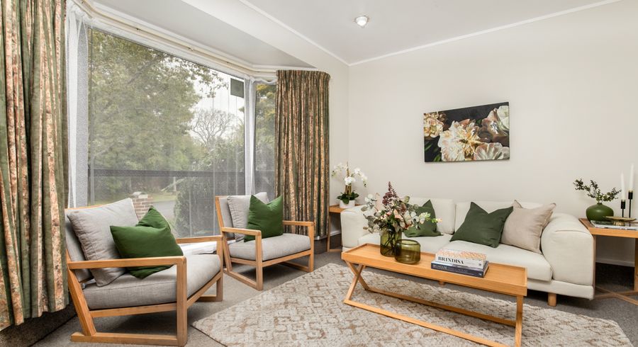 at 1 Donegan Place, Conifer Grove, Takanini