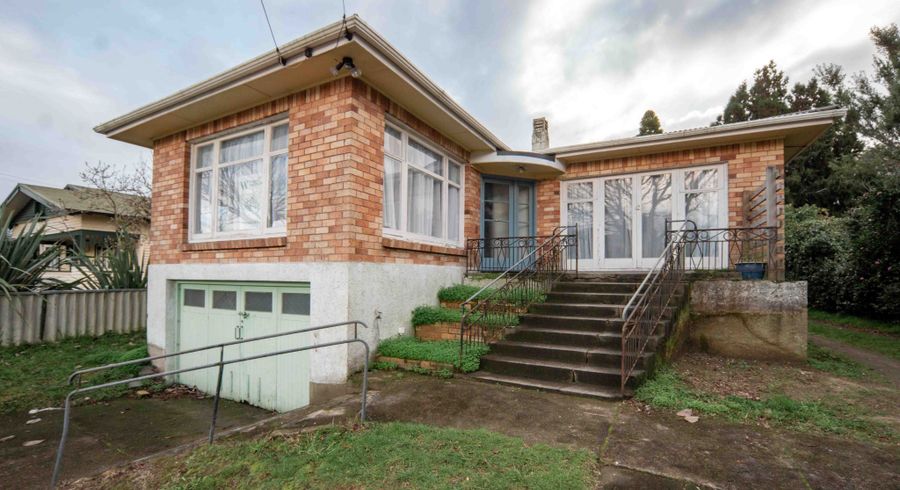  at 76 Maeroa Road, Maeroa, Hamilton, Waikato