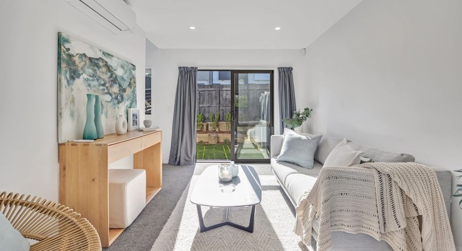  at 7 /60 Kemp Road, Massey, Waitakere City, Auckland