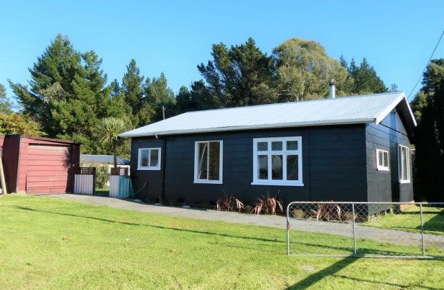 at 12 Croft Place, Stillwater, Greymouth