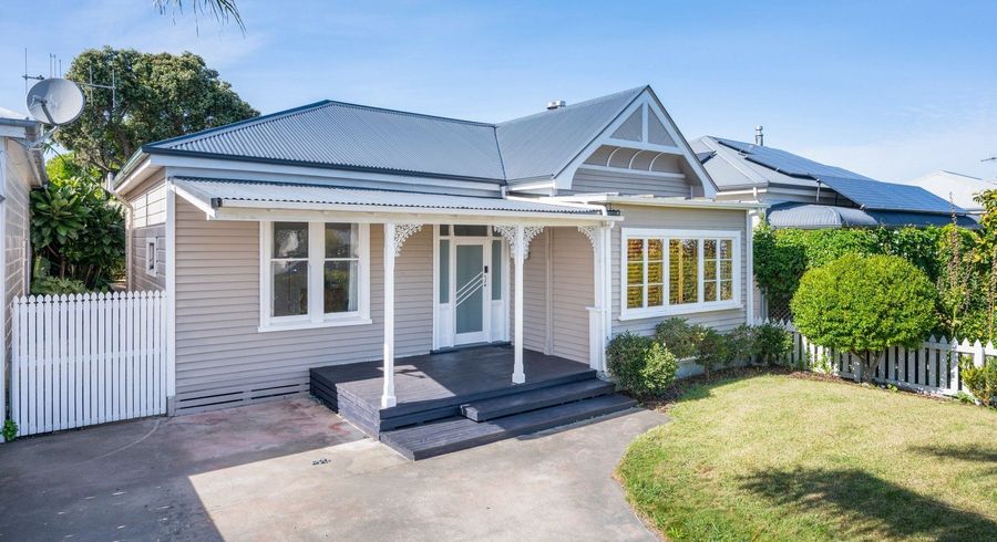  at 6 Hall Street, Napier South, Napier, Hawke's Bay