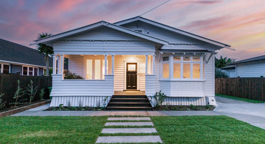  at 8/282 Point Chevalier Road, Point Chevalier, Auckland