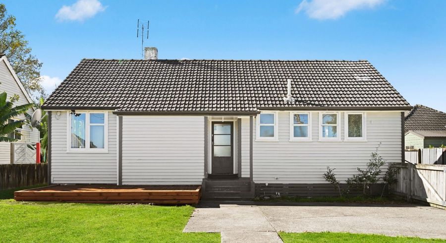  at 8 Kenney Cresent, Fairfield, Hamilton, Waikato