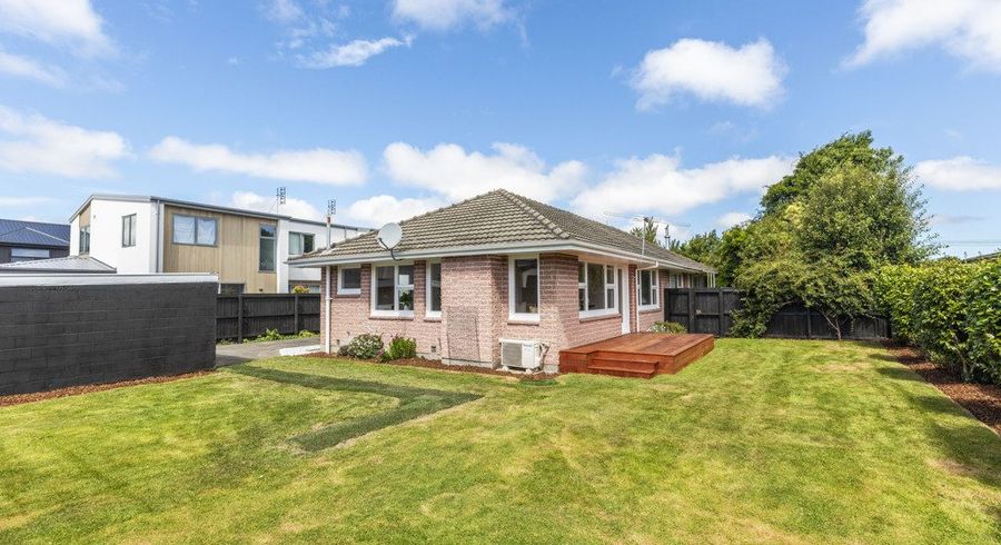  at 2/15 Winton Street, St. Albans, Christchurch City, Canterbury